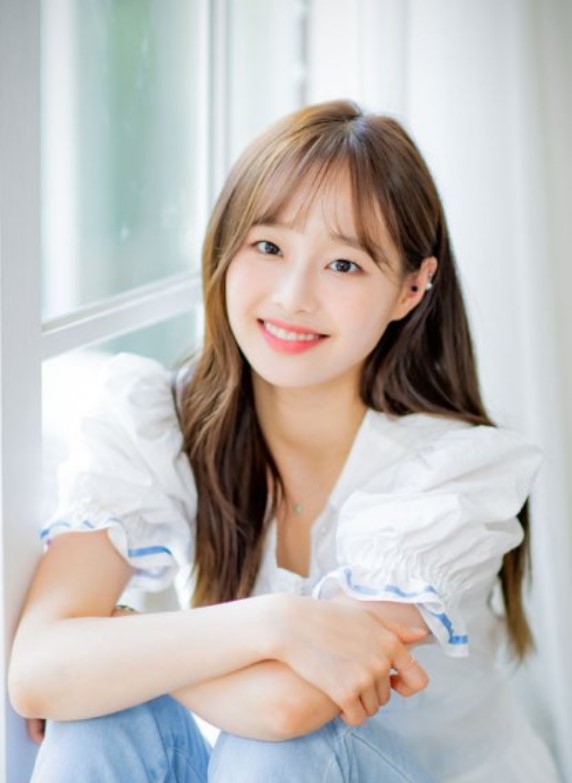 chuu loona wikipedia who is ?