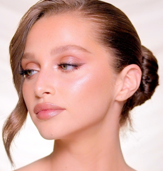 Express Beauty Tutorial - Looking Good techhaunt.com