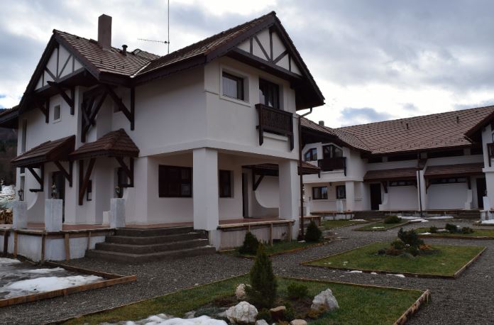 pastel chalet wonderful tourist pension near brasov loveghor