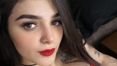 Video of Karely Ruiz and Santa Fe Klan