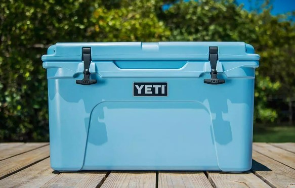 What Cooler Keeps Ice the Longest?