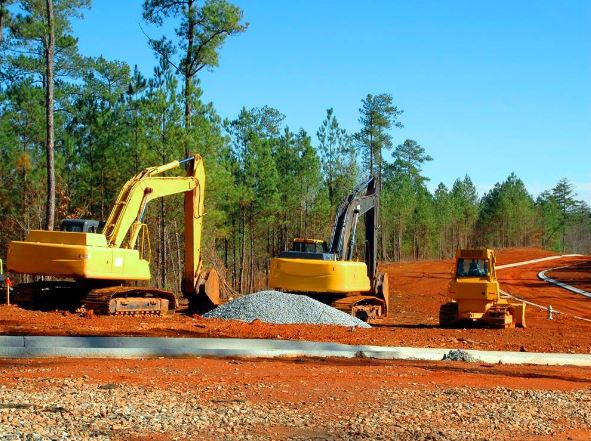 10 best practices for maintaining heavy equipment