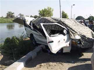 حادث المنيا الصحراوي ... جنازة لـ9 من ضحايا