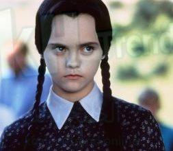 فيلم wednesday addams 2022 مترجم